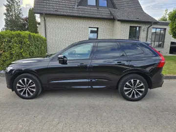 XC60 B4 Plus Dark AWD Leder*Standheiz*H&K