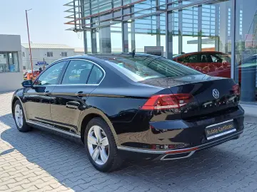 VOLKSWAGEN PASSAT HIGHLINE 2.0 Tdi 150 Cp  DSG