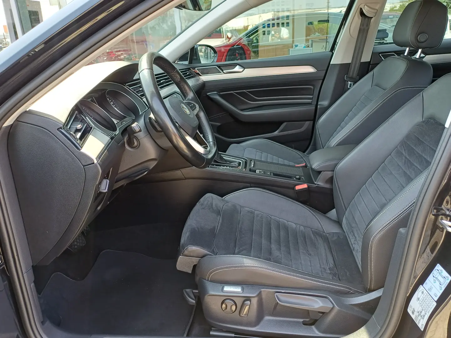 VOLKSWAGEN PASSAT HIGHLINE 2.0 Tdi 150 Cp  DSG