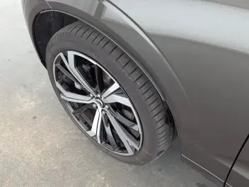 XC 60 B4 (Diesel) AWD R-Design LED+NAVI+PANO+RFK