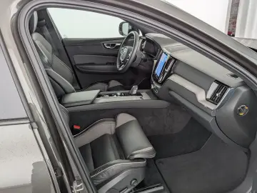 XC 60 B4 (Diesel) AWD R-Design LED+NAVI+PANO+RFK
