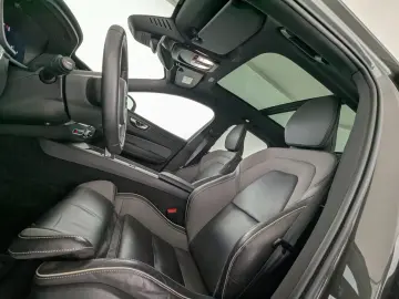 XC 60 B4 (Diesel) AWD R-Design LED+NAVI+PANO+RFK
