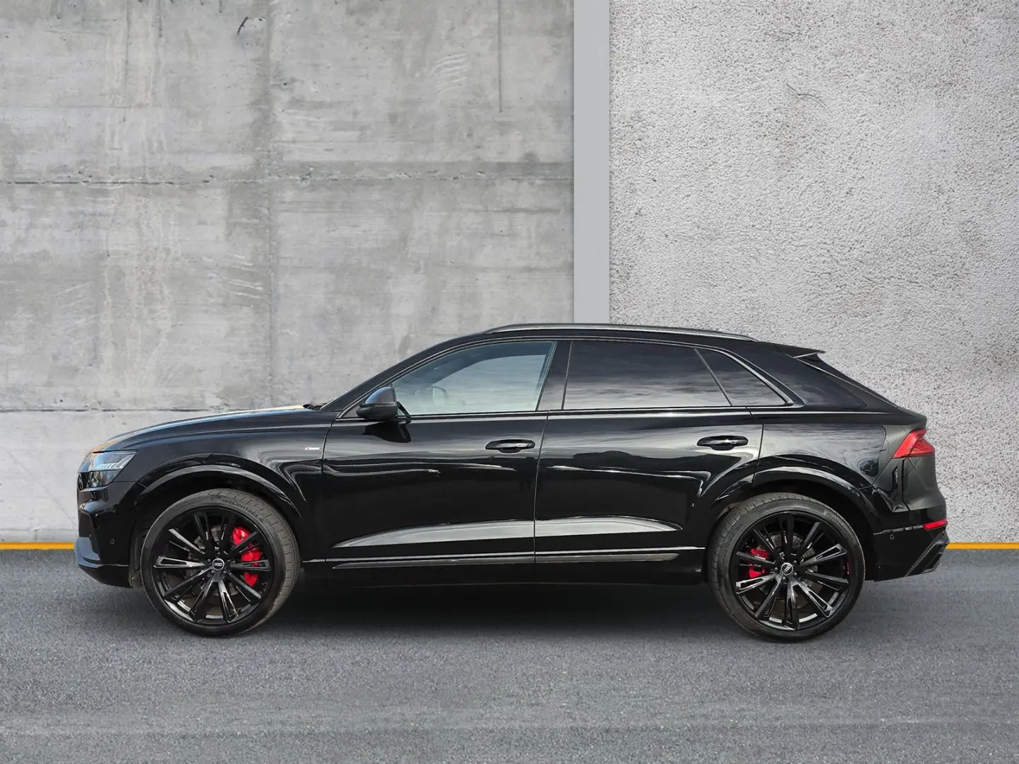 Q8 50 TDI qu S line competition CARBON STANDHZG 
