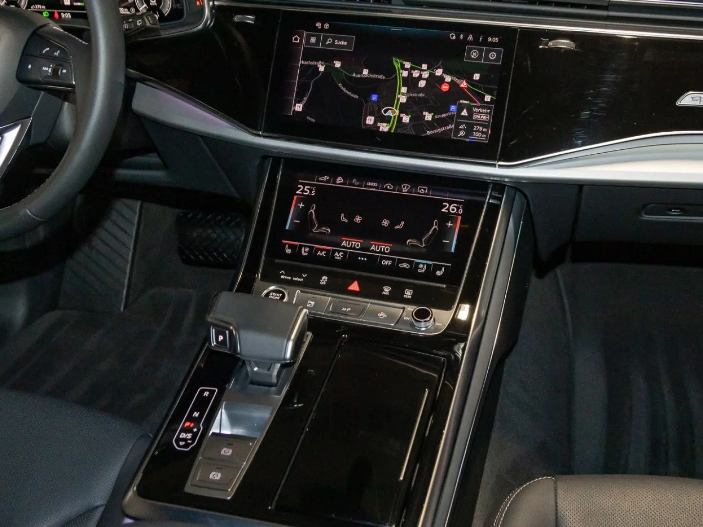 Q8 SUV TFSI e 55 TFSI e quattro tiptronic