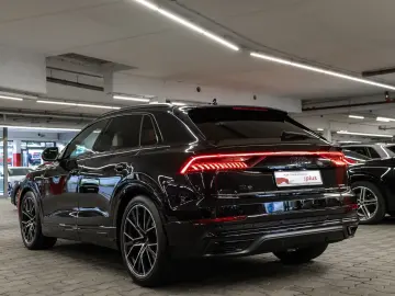 Q8 50 TDI quattro S line Matrix Pano AIR HuD AHK