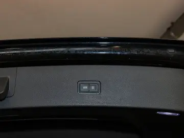 Q8 50 TDI quattro S line Matrix Pano AIR HuD AHK