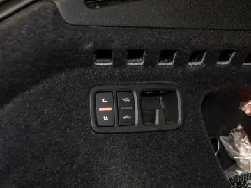 Q8 50 TDI quattro S line Matrix Pano AIR HuD AHK