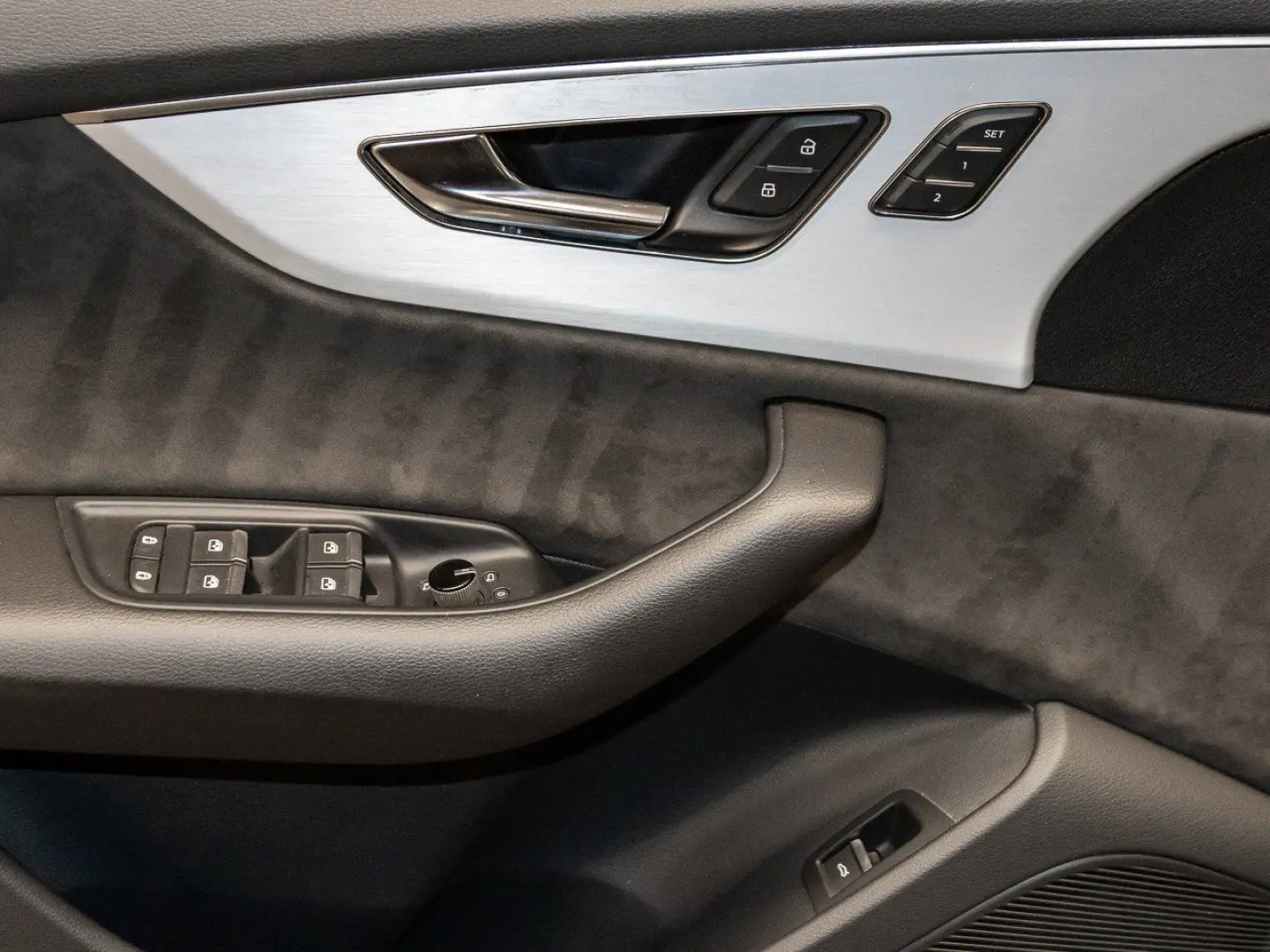 Q8 50 TDI quattro S line Matrix Pano AIR HuD AHK