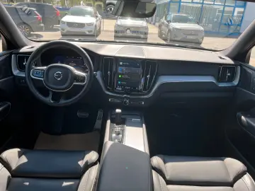 XC60 B4 D AWD R Design Geartronic