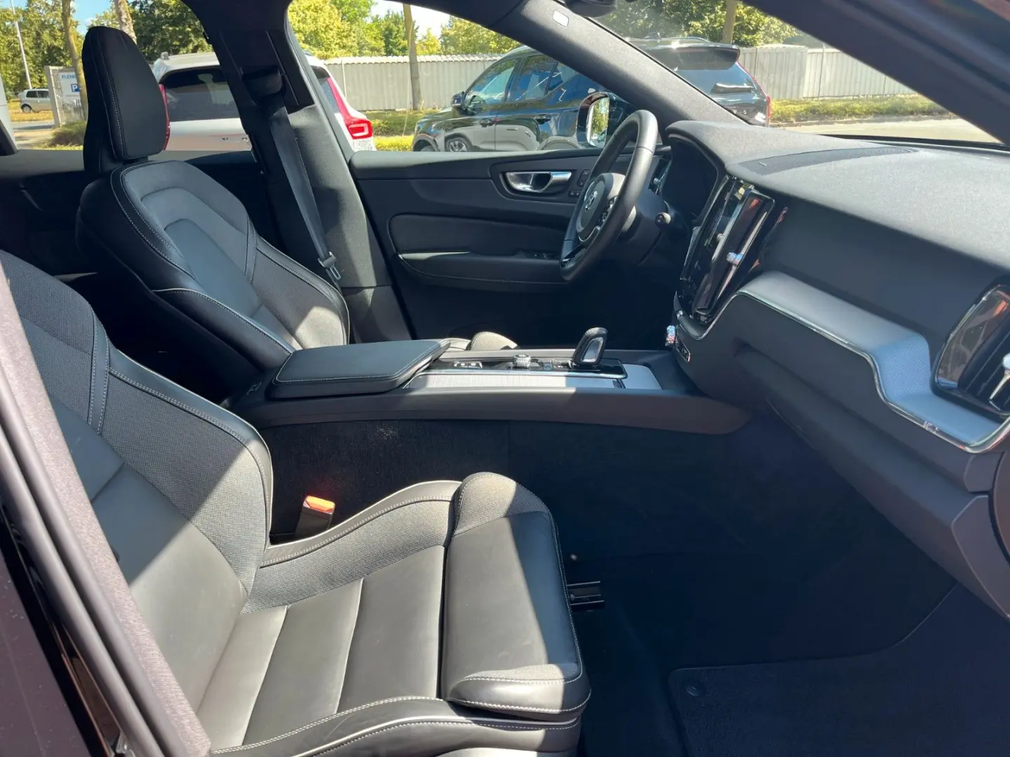 XC60 B4 D AWD R Design Geartronic