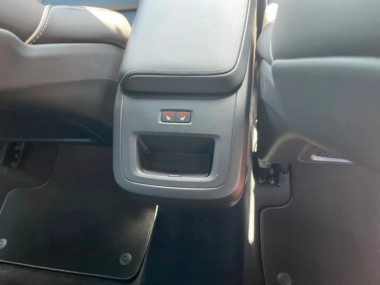 XC60 B4 D AWD R Design Geartronic