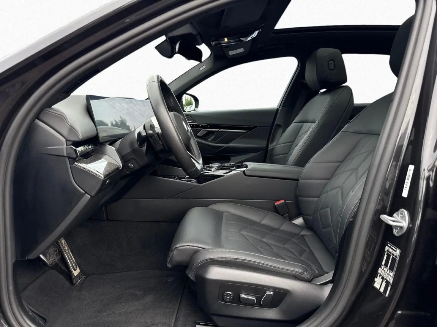 520iA M SPORT LivePro,Pano,AHK,StHzg,KomSi,360°