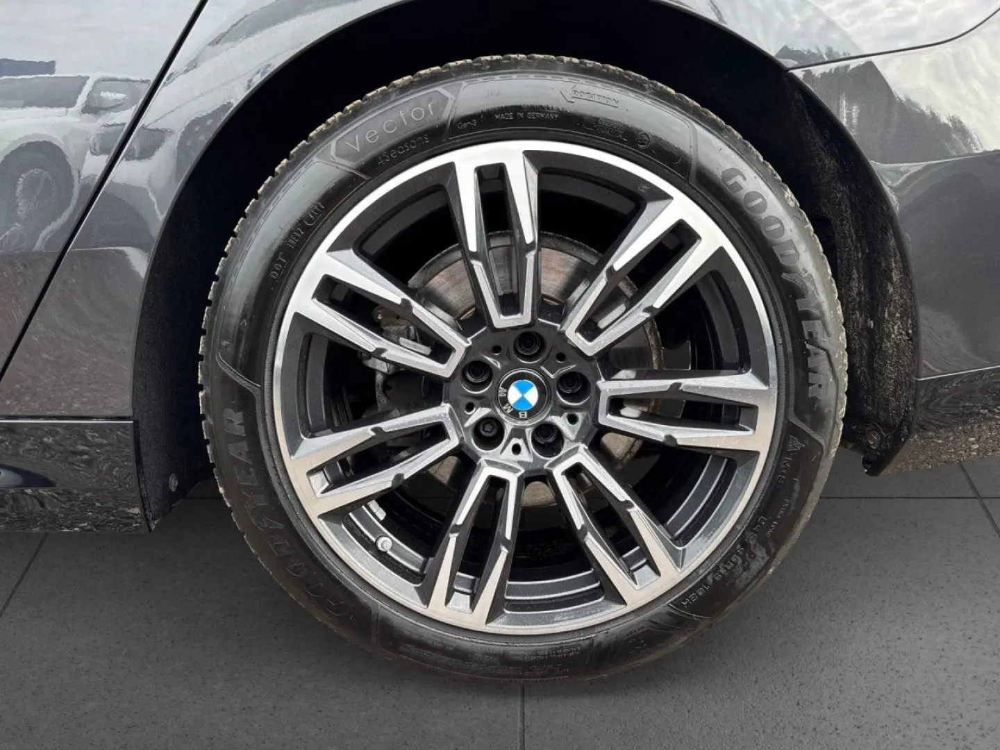 520iA M SPORT LivePro,Pano,AHK,StHzg,KomSi,360°