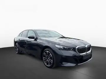 520iA M SPORT LivePro,Pano,AHK,StHzg,KomSi,360°