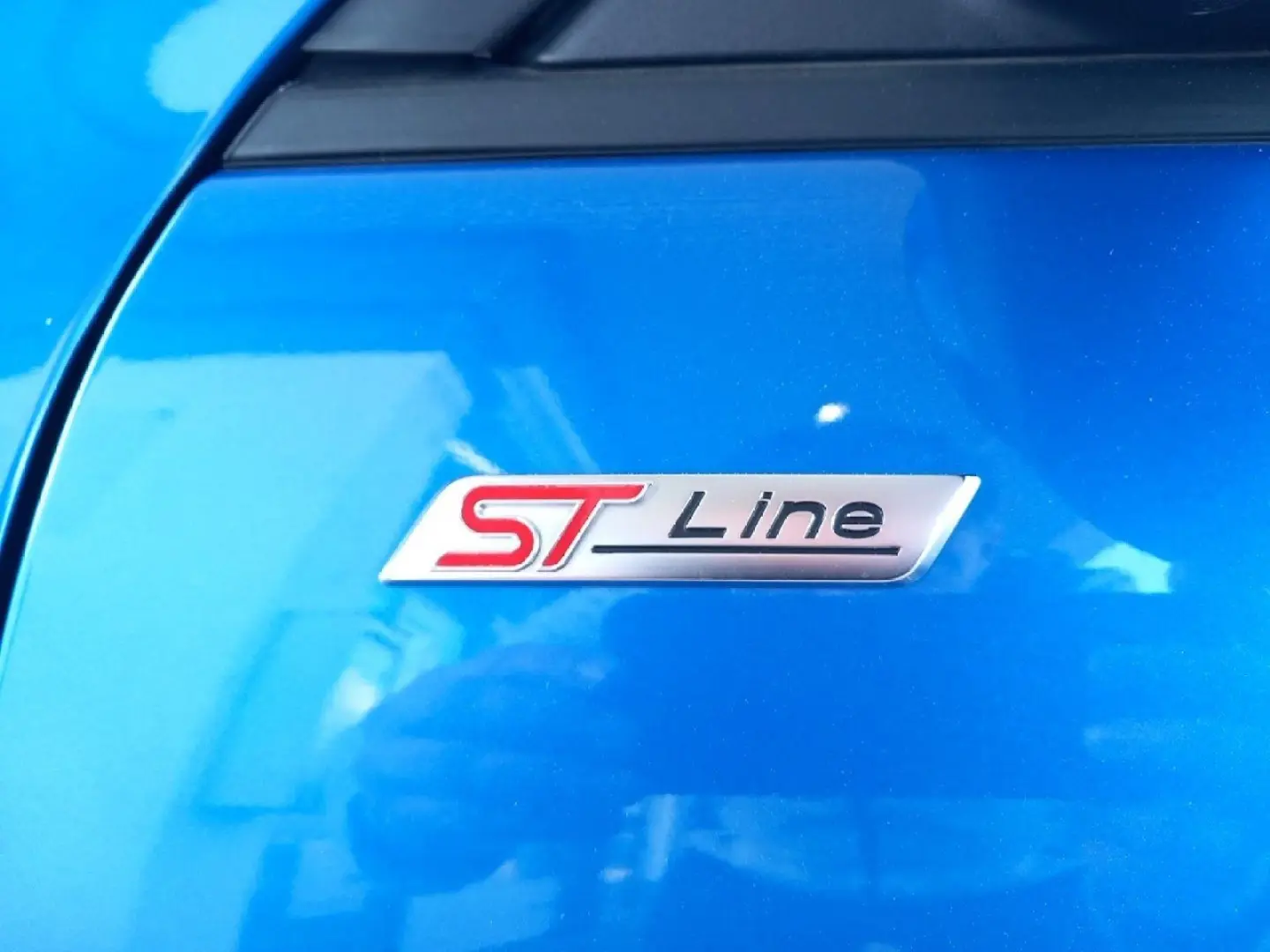 Kuga FHEV ST-Line X