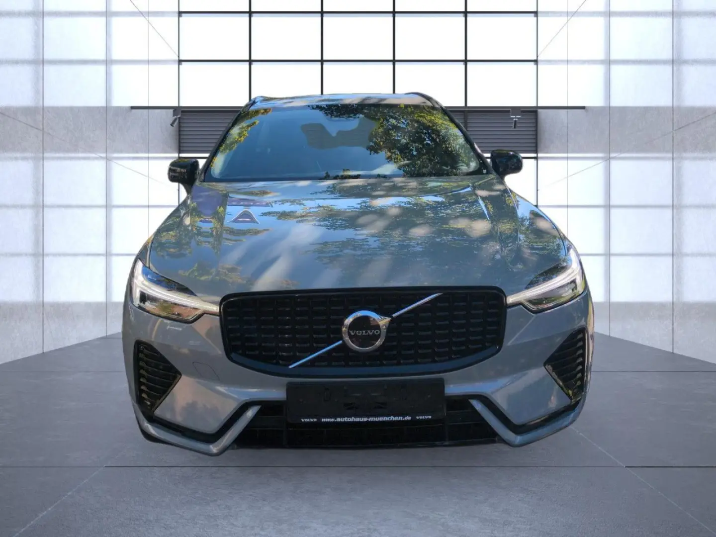 XC 60 Plus Dark AWD