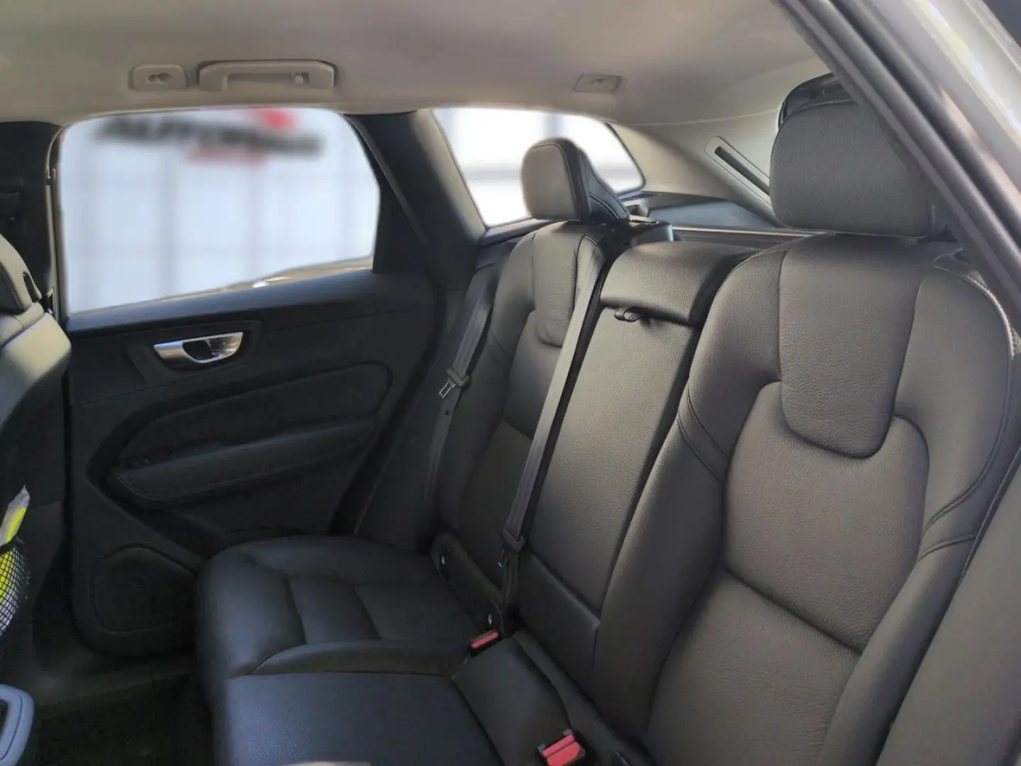 XC 60 Plus Dark AWD