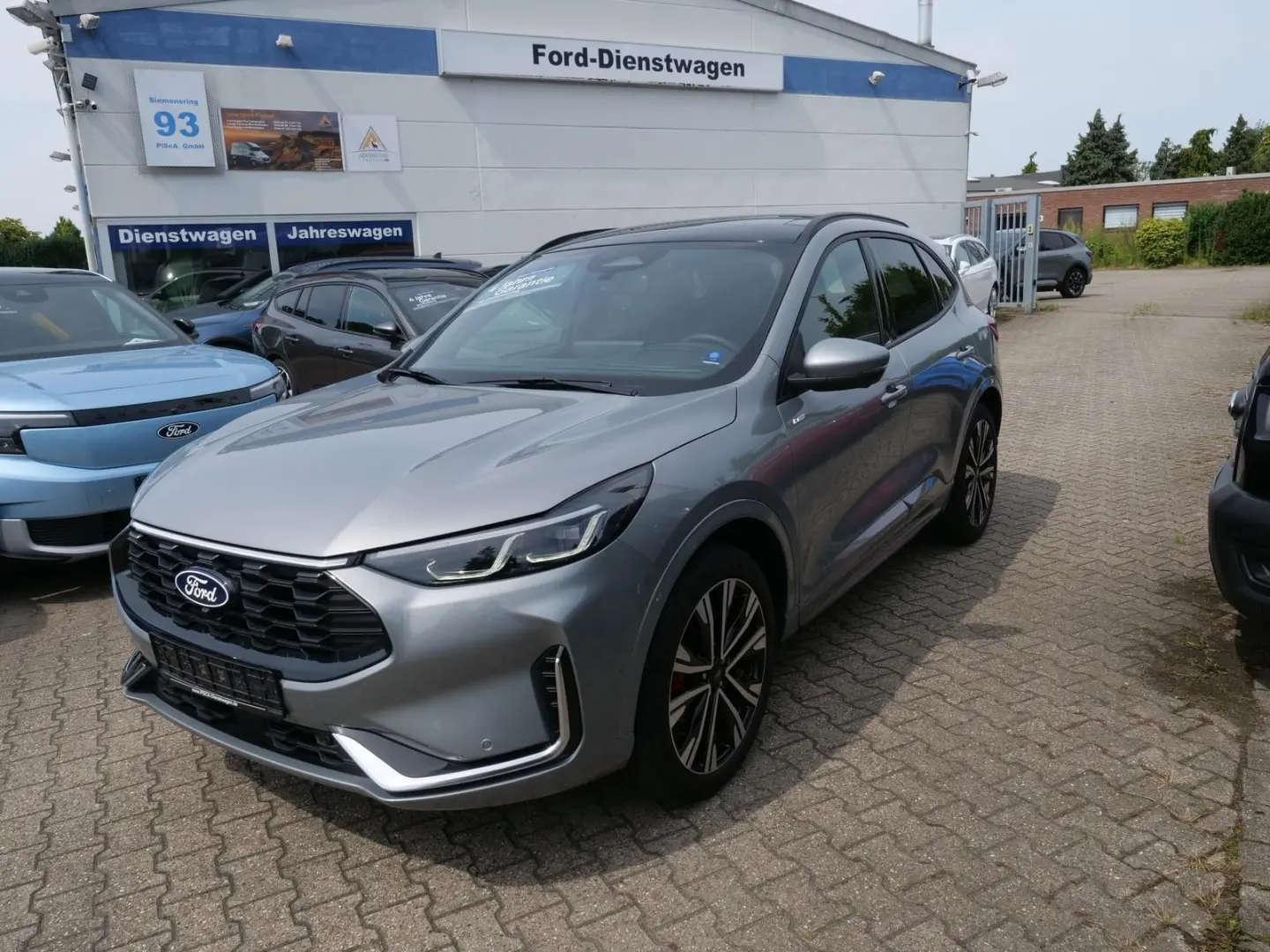 Kuga Hybrid ST-Line X  4x4