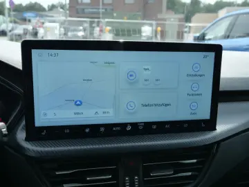 Kuga Hybrid ST-Line X  4x4