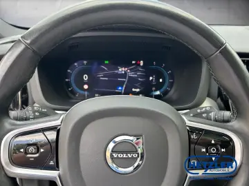 XC60 R Design AWD B5 Diesel EU6d AHK Navi Leder 