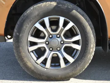 FORD Ranger WildTrak 2.0 TDCi 4×4 Cabina Dubla