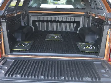 FORD Ranger WildTrak 2.0 TDCi 4×4 Cabina Dubla