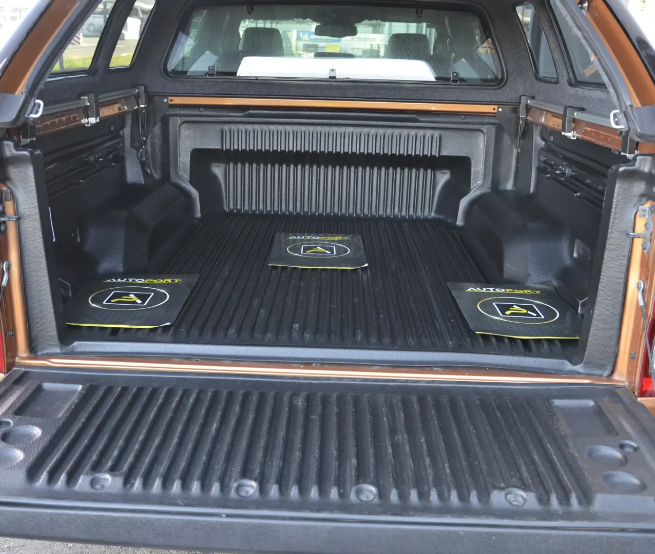 FORD Ranger WildTrak 2.0 TDCi 4×4 Cabina Dubla