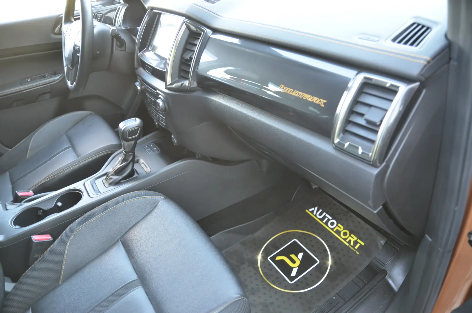FORD Ranger WildTrak 2.0 TDCi 4×4 Cabina Dubla