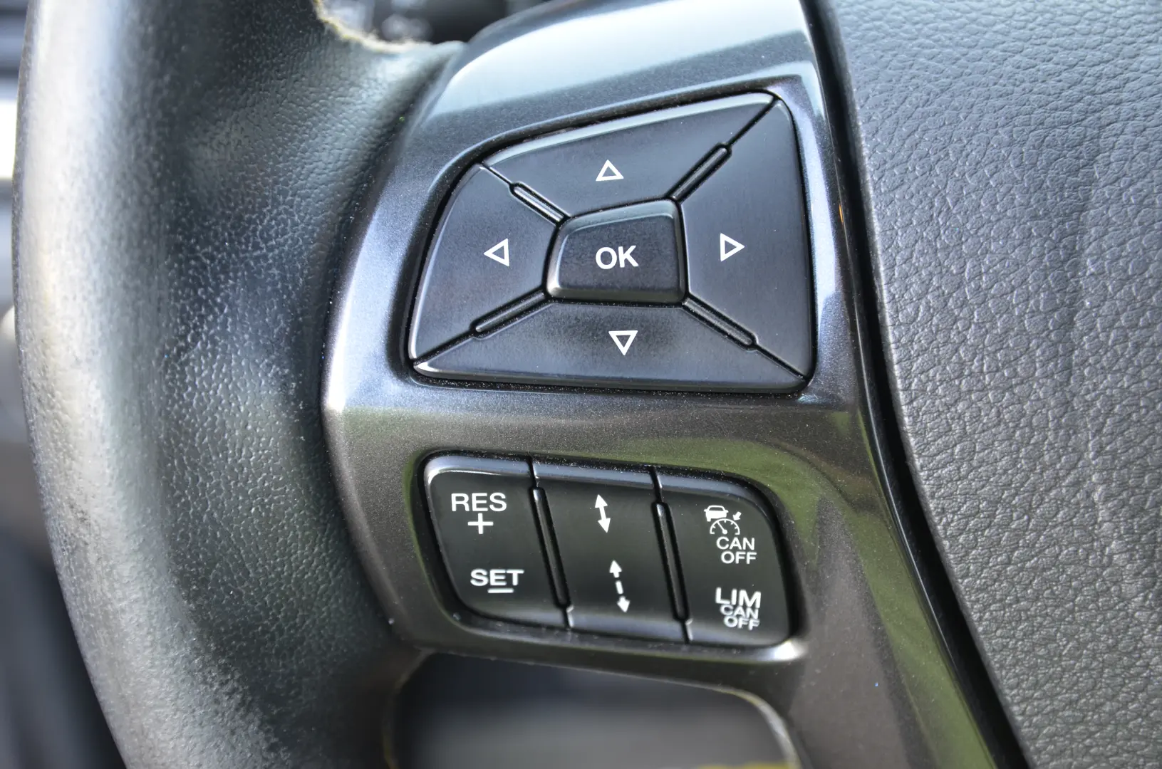 FORD Ranger WildTrak 2.0 TDCi 4×4 Cabina Dubla
