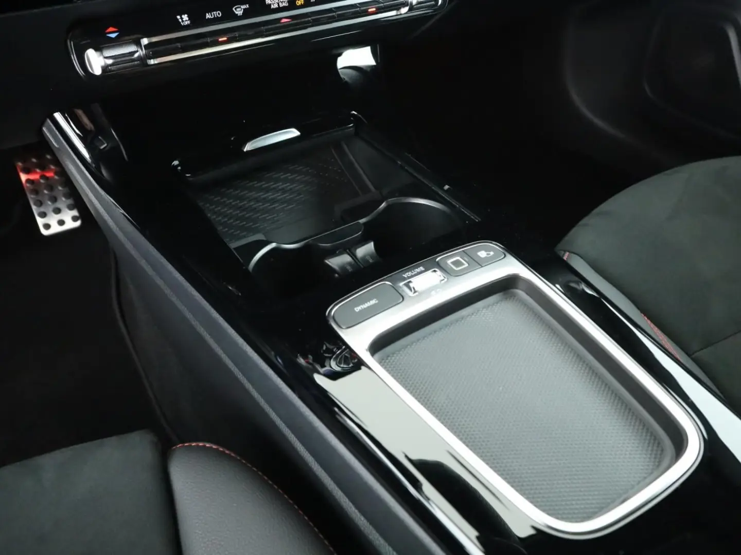 CLA 200 d Edition AMG Line*AHK*Multibeam*SHZ*PTS