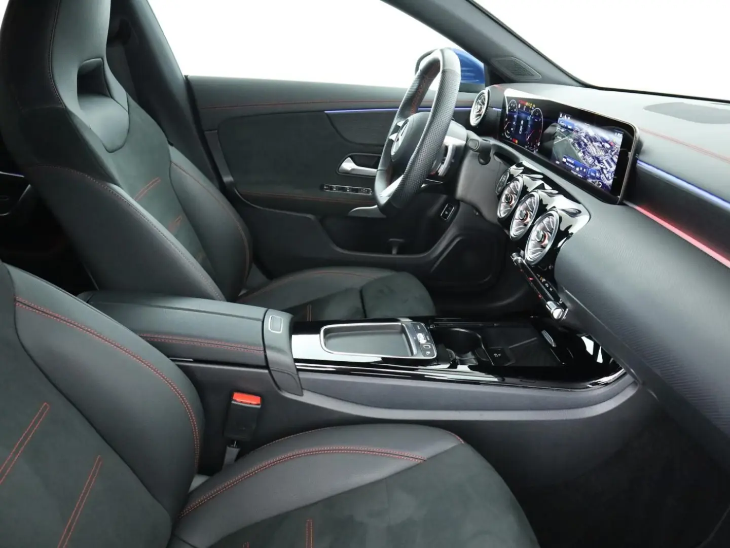 CLA 200 d Edition AMG Line*AHK*Multibeam*SHZ*PTS
