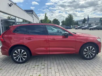 XC60 Plus Dark AWD B4 Diesel EU6d StandHZG AHK D