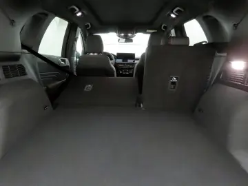Kuga 2.5 Hybrid ST-Line X