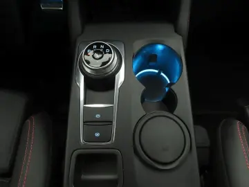 Kuga 2.5 Hybrid ST-Line X