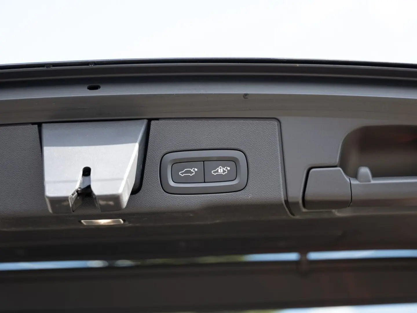 XC60 B4 Ultimate Dark AWD ACC LED PANO HUD 360°