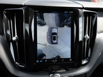 XC60 B4 Ultimate Dark AWD ACC LED PANO HUD 360°
