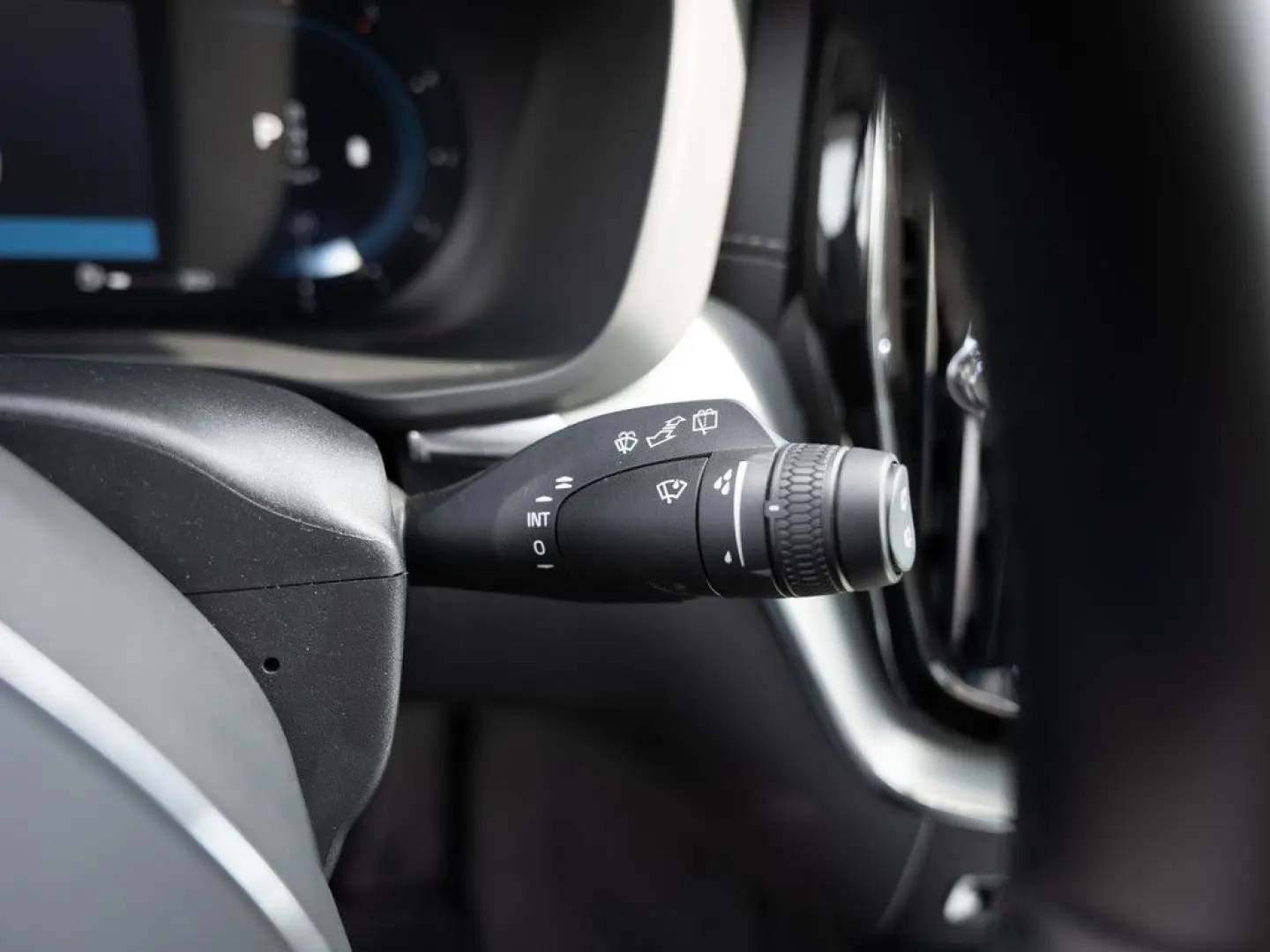 XC60 B4 Ultimate Dark AWD ACC LED PANO HUD 360°