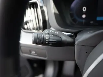 XC60 B4 Ultimate Dark AWD ACC LED PANO HUD 360°