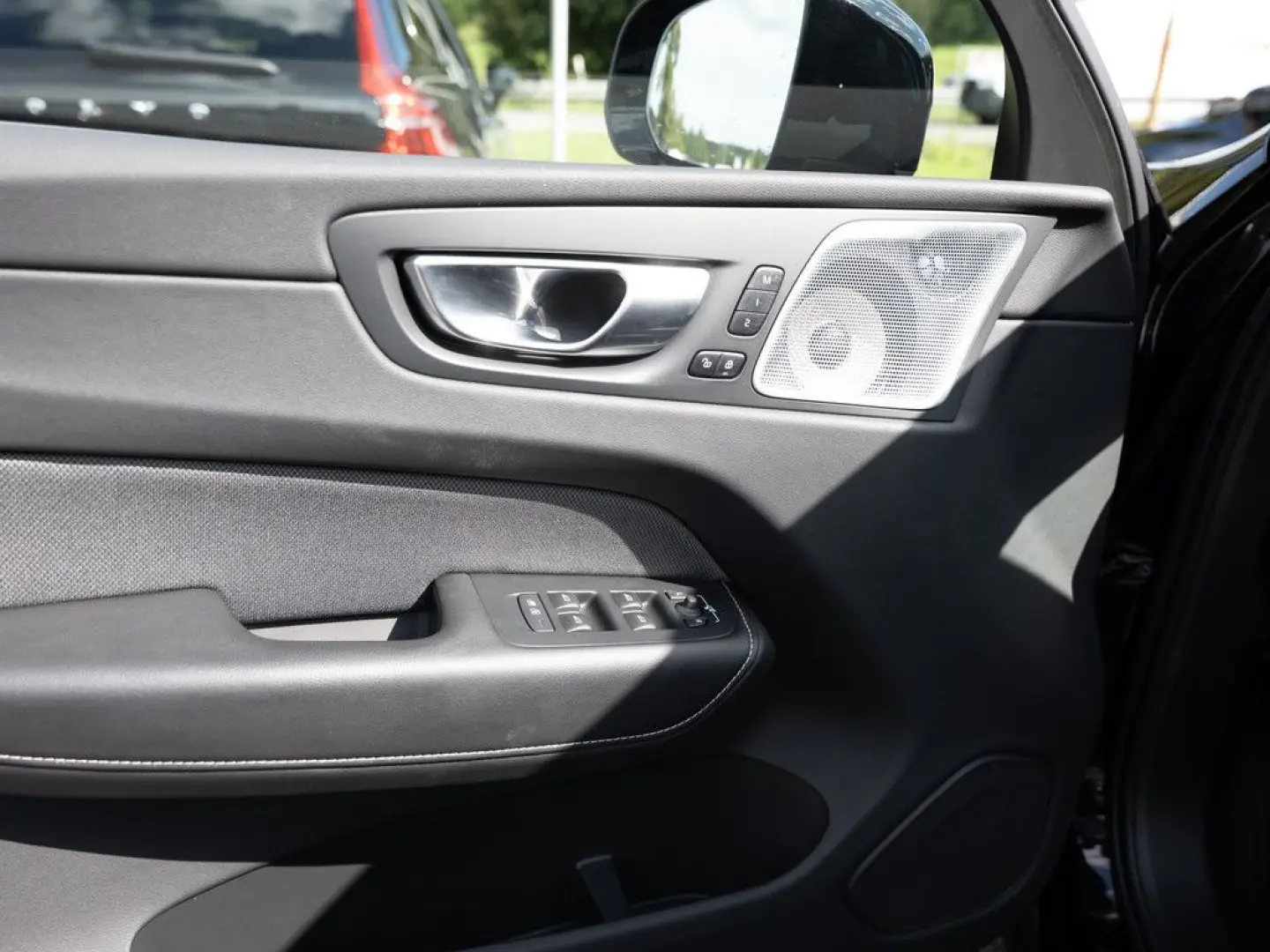 XC60 B4 Ultimate Dark AWD ACC LED PANO HUD 360°