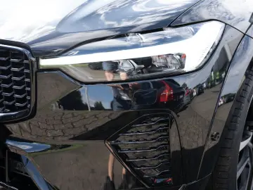 XC60 B4 Ultimate Dark AWD ACC LED PANO HUD 360°