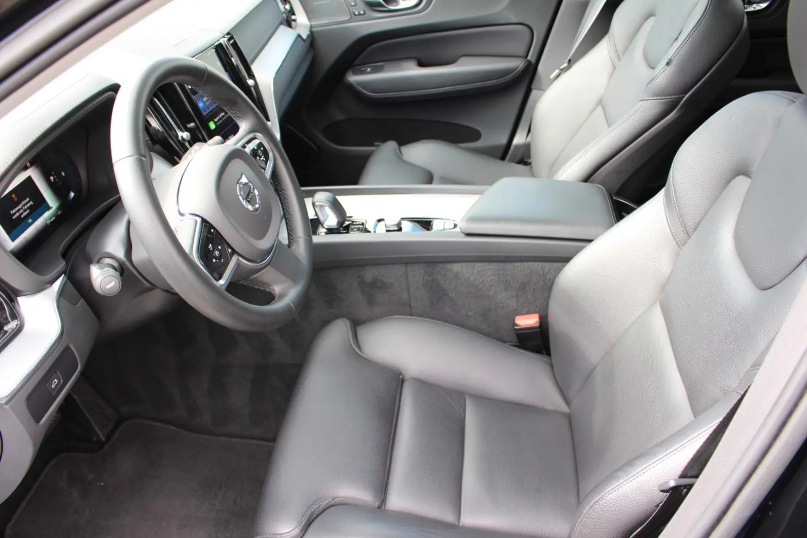 XC60 B4 Diesel Ultimate Dark +HUD+h/k+Standheiz+