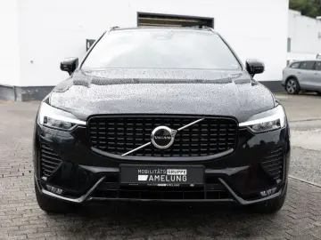 XC60 B4 D AWD Plus Dark aus 1.Hand NAVI LED PANO