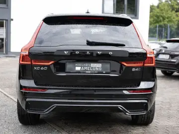 XC60 B4 D AWD Plus Dark aus 1.Hand NAVI LED PANO