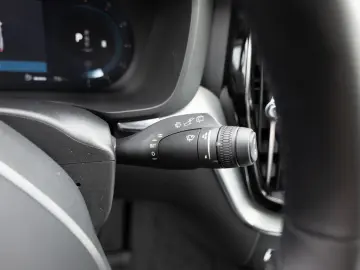 XC60 B4 D AWD Plus Dark aus 1.Hand NAVI LED PANO