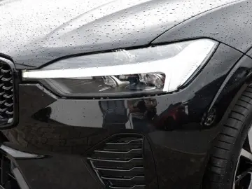 XC60 B4 D AWD Plus Dark aus 1.Hand NAVI LED PANO