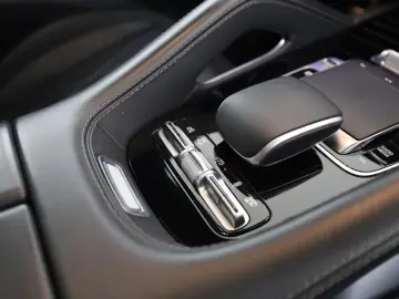 GLE 63 AMG S 4M+ Coupé AMG Perf. Abgas Massage