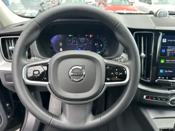 XC60 Ultimate Dark AWD HuD Leder Pano B&W 360°