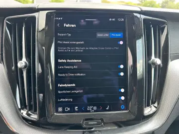 XC60 Ultimate Dark AWD HuD Leder Pano B&W 360°