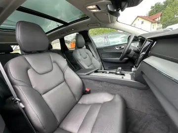 XC60 Ultimate Dark AWD HuD Leder Pano B&W 360°