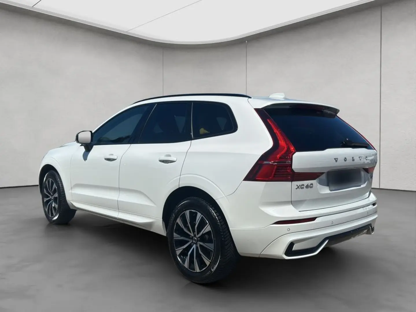XC60 B4 AWD Plus-Dark Aut Leder BLIS PilotAssist
